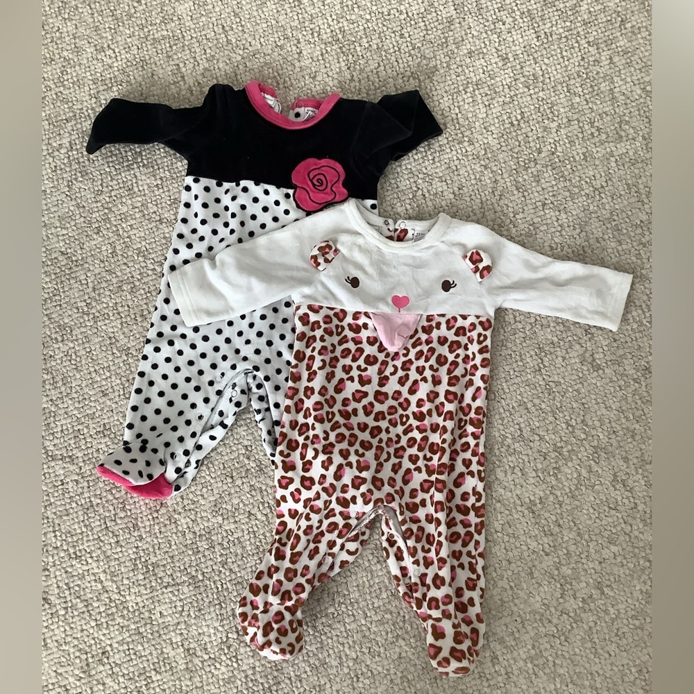 Set of Two First Impressions Terry Sleepers Snap Closure 0-3 Months